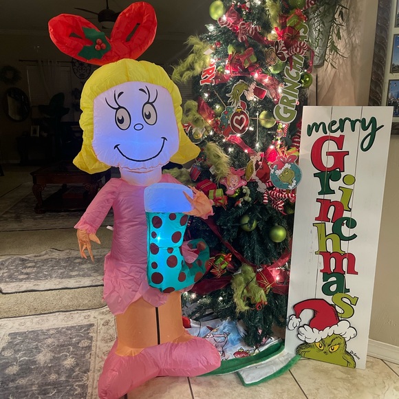 The grinch Cindy lou who airblown inflatable 5 feet - Picture 1 of 17